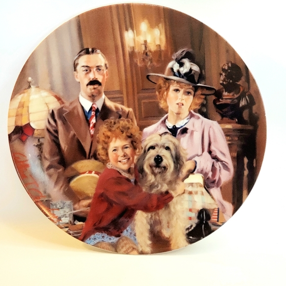 Vintage Collectors Plates - Picture 9 of 13
